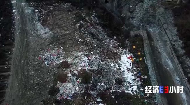 被染綠的黃河支流周晉峰接受央視采訪：排污—挖砂—垃圾…黃河治理需要生態(tài)文明(圖14)