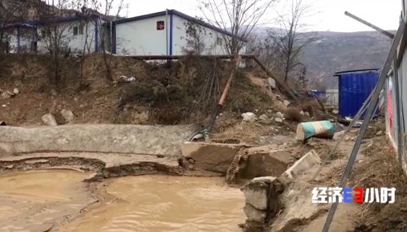 被染綠的黃河支流周晉峰接受央視采訪：排污—挖砂—垃圾…黃河治理需要生態(tài)文明(圖29)