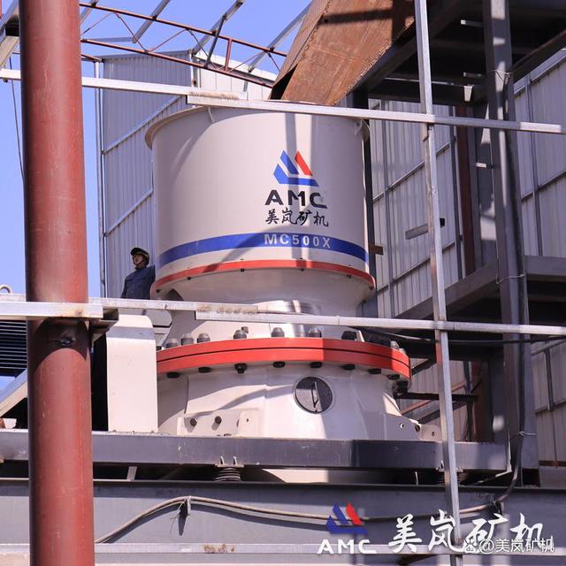 石料廠成套破碎設備都有哪些?石子破碎生產線方案怎樣設計?(圖3) 石料廠成套破碎設備都有哪些?石子破碎生產線方案怎樣設計?(圖3)