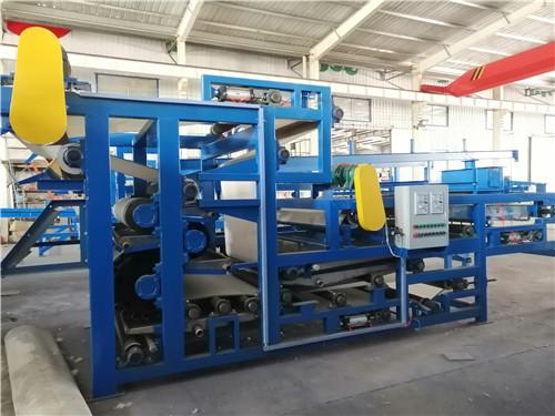 洗沙場(chǎng)污泥脫水機(jī)(圖1) 洗沙場(chǎng)污泥脫水機(jī)(圖1)