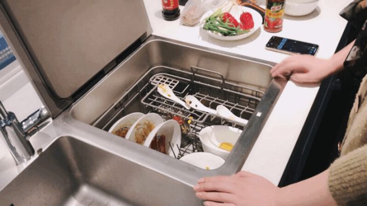 為什么老年人都不用洗碗機、烘干機？是不好用，還是“觀念問題”(圖7)