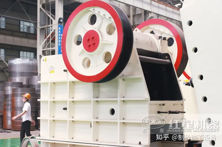 建一個石英砂廠需要多少錢？都會用到哪些制砂設備？C10(圖1)