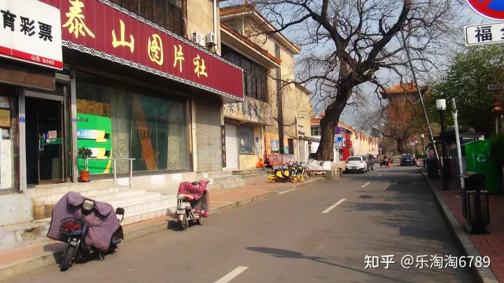 泰安：它是最古老街道之一，里面曾是豪宅林立，住著達(dá)官貴人，現(xiàn)僅存一處別樣景觀！(圖4)