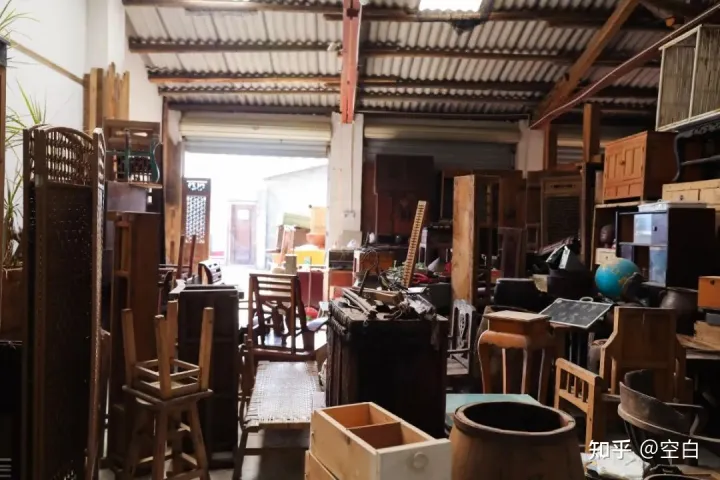 藏在成都城東的舊物市場,幾十元淘回一個家!(圖4) 藏在成都城東的舊物市場,幾十元淘回一個家!(圖4)