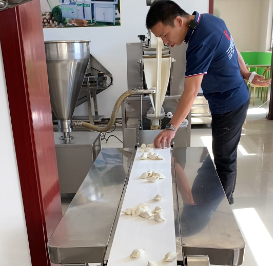 想做餃子加工廠，應該怎么選擇餃子機相關設備？(圖1)