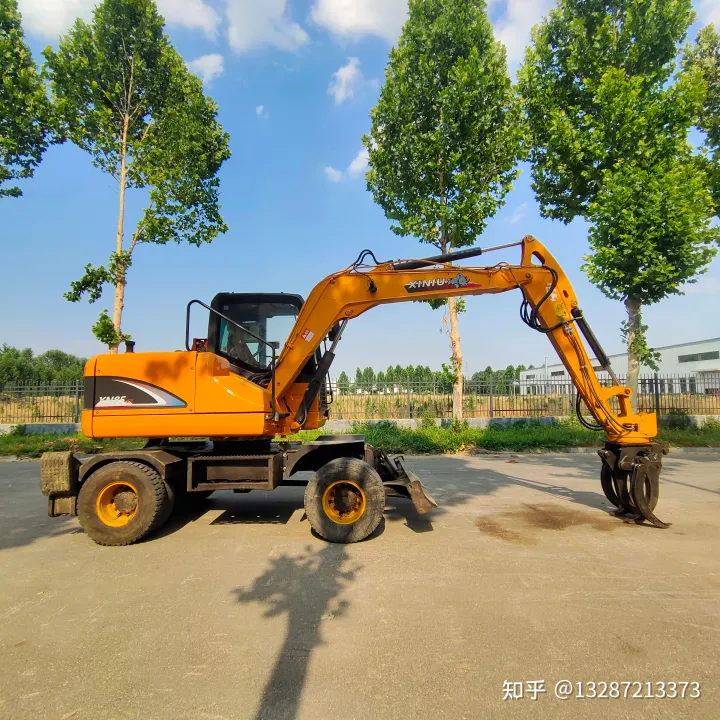 犀牛85型號二手輪式抓木機(jī)圖片旋轉(zhuǎn)裝載機(jī)炮頭機(jī)棉花夾抓按樹抓樹根挖挖機(jī)抓竹子便宜抓垃圾個(gè)人一手抓石頭抓棉花抓秸稈抓鋼機(jī)圖片抓草垛抓顆粒設(shè)備(圖4) 犀牛85型號二手輪式抓木機(jī)圖片旋轉(zhuǎn)裝載機(jī)炮頭機(jī)棉花夾抓按樹抓樹根挖挖機(jī)抓竹子便宜抓垃圾個(gè)人一手抓石頭抓棉花抓秸稈抓鋼機(jī)圖片抓草垛抓顆粒設(shè)備(圖4)