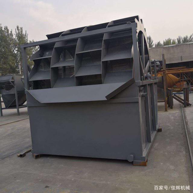 輪斗式洗砂機(jī)介紹(圖2) 輪斗式洗砂機(jī)介紹(圖2)
