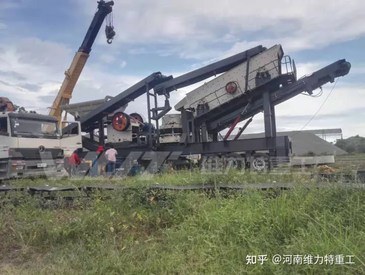 移動破碎機隨開隨走,暢享流動破碎制砂之美(圖2) 移動破碎機隨開隨走,暢享流動破碎制砂之美(圖2)