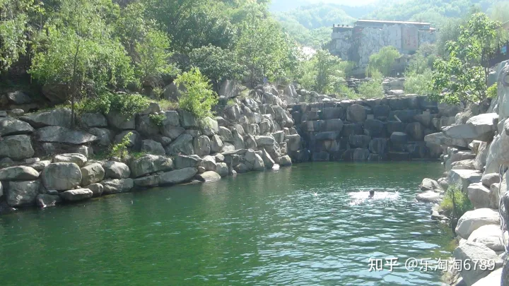 泰安:泰山東大門有一處景點,溪水淙淙,山水如詩如畫,五一假期觀光好去處,卻暗藏陰陽變化之數(shù)!(圖5) 泰安:泰山東大門有一處景點,溪水淙淙,山水如詩如畫,五一假期觀光好去處,卻暗藏陰陽變化之數(shù)!(圖5)
