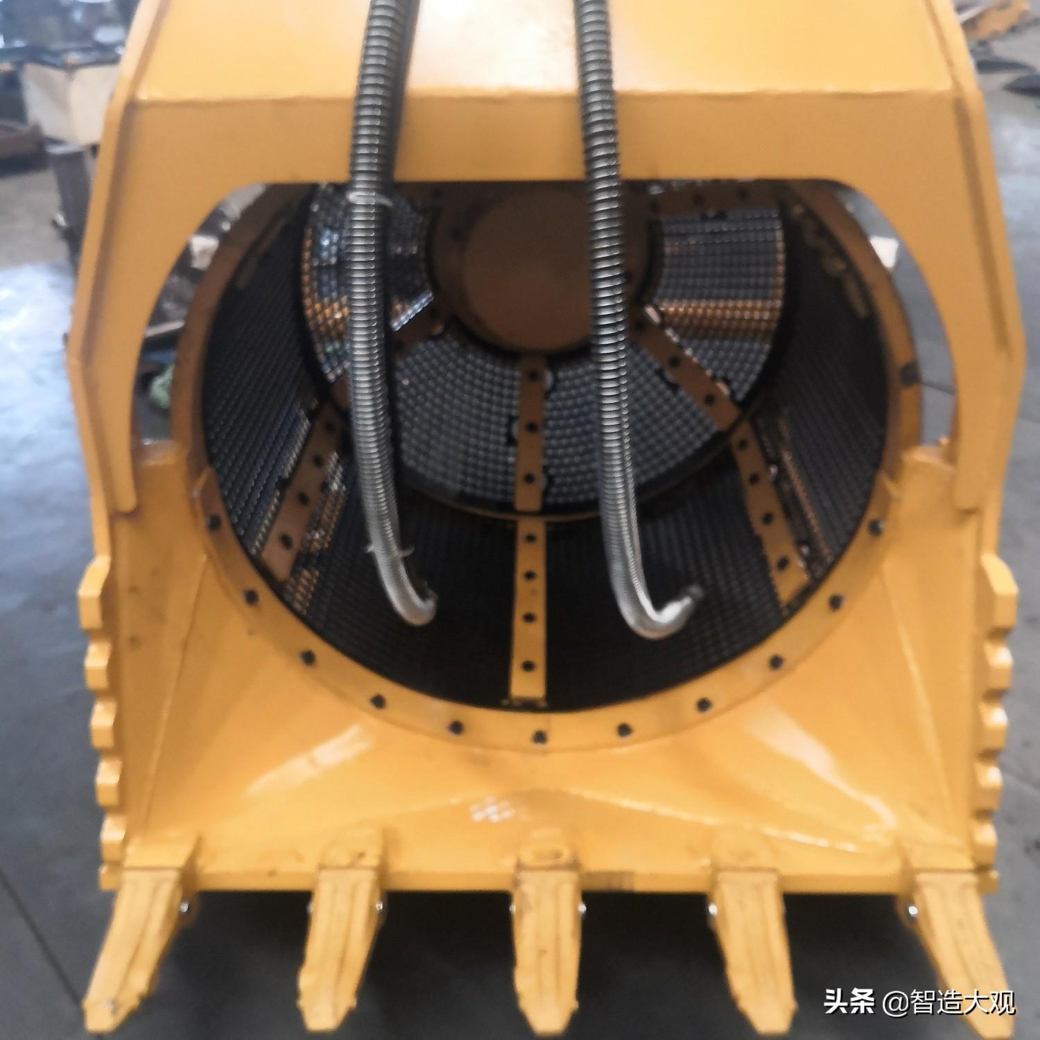 挖機滾筒篩沙斗，都有哪些除銹的方法，你了解嗎(圖1)