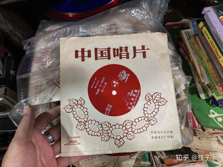 重慶最大舊貨市場(chǎng),董家溪跳蚤市場(chǎng)有什么寶貝?(圖22) 重慶最大舊貨市場(chǎng),董家溪跳蚤市場(chǎng)有什么寶貝?(圖22)