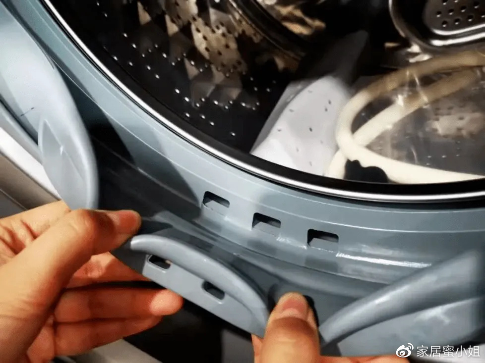 洗衣機(jī)太臟怎么辦？不用花錢找人清理，簡單3步自己就能搞定(圖5)