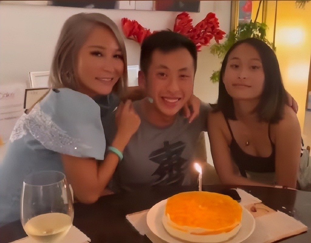 洗米嫂低調過中秋節，曬小女兒的近況視頻，愿她一生可愛(圖14)